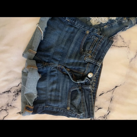 Bundle of 2 pairs of American eagle denim shorts - Picture 2 of 3